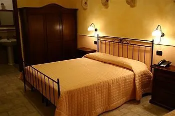 Country Casina Di Grotta Di Ferro 3*