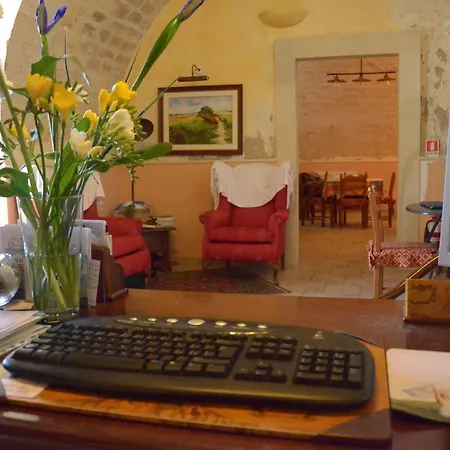 Country Casina Di Grotta Di Ferro